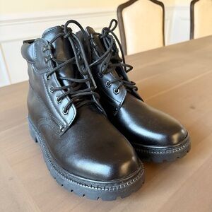Men’s Boots size 10